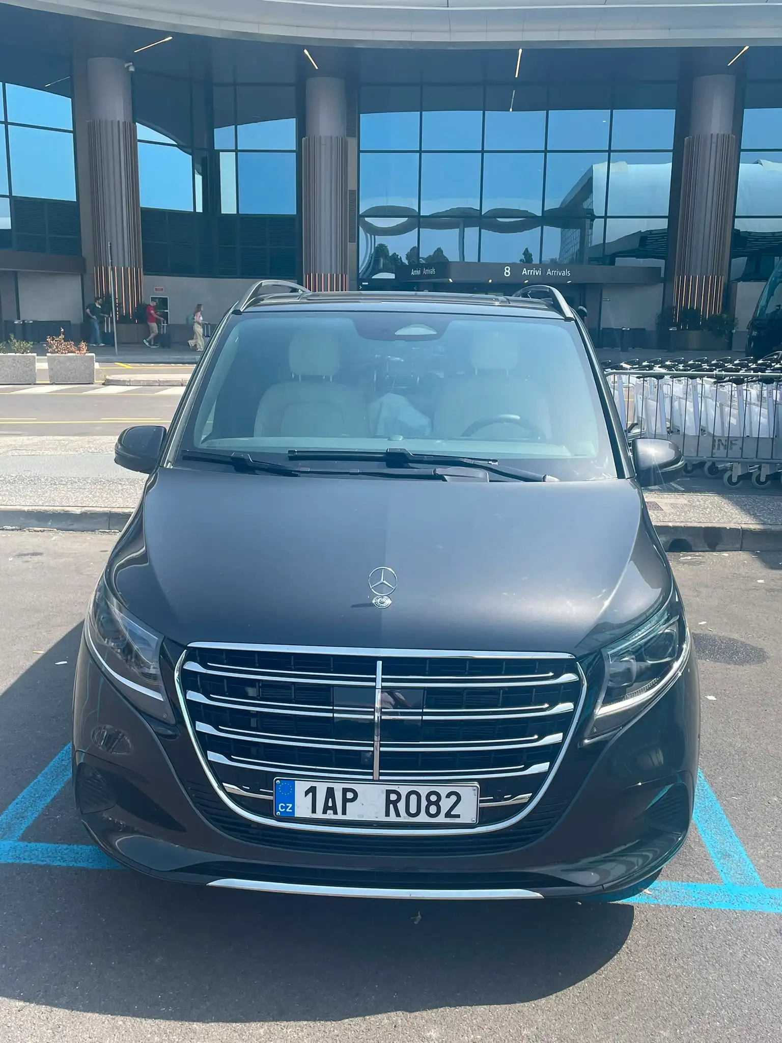 Mercedes-Benz V-Class