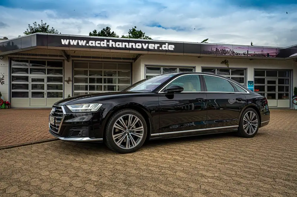 Rent Audi A8 with driver in Hannover, Germany