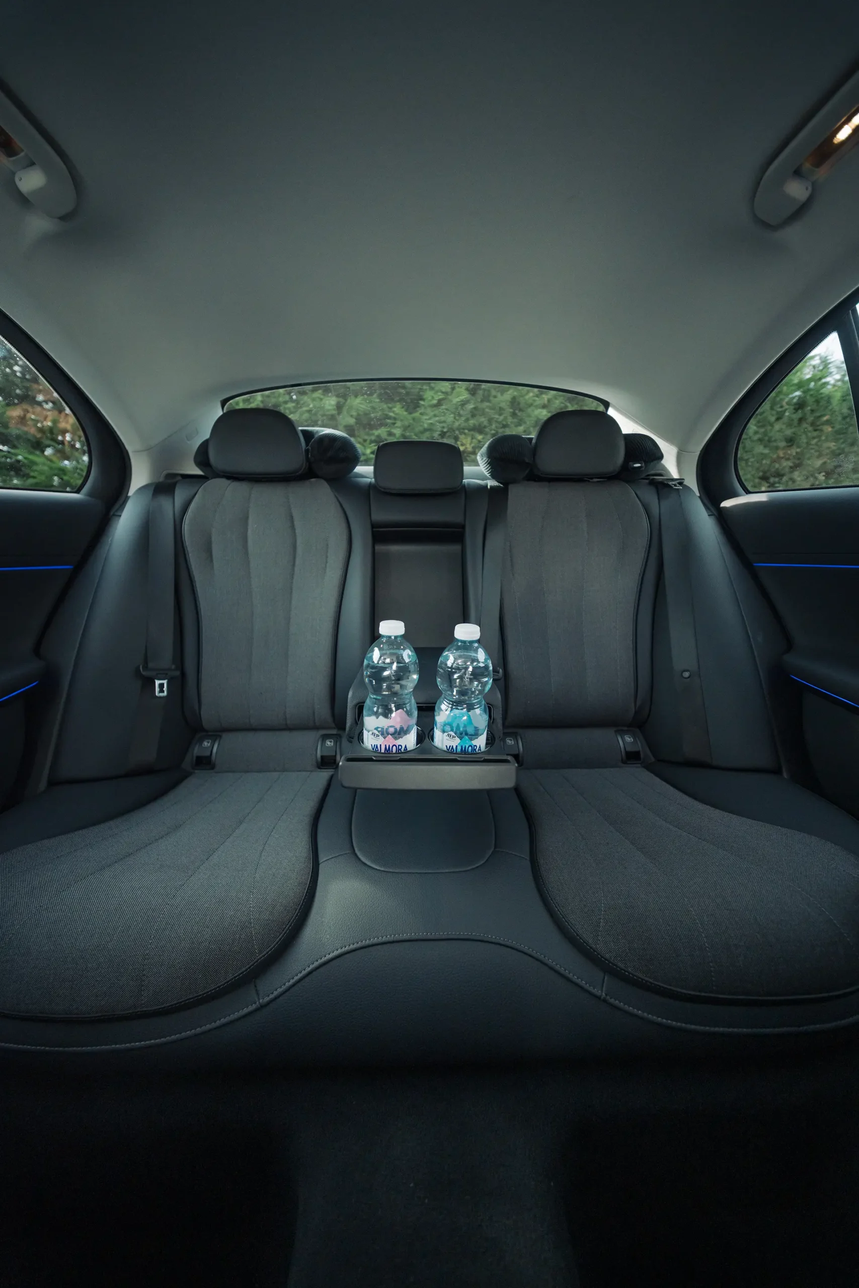 Rent Mercedes-Benz E-Class with driver in Milan