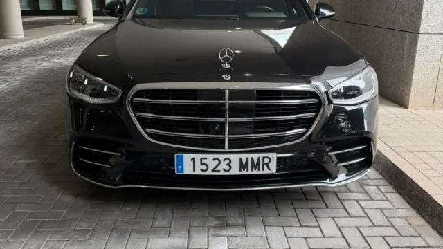 Rent Mercedes-Benz S-Class with driver in Madrid, Spain