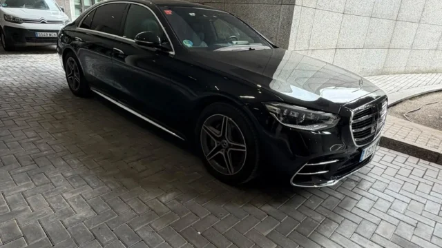 Rent Mercedes-Benz S-Class with driver in Madrid, Spain