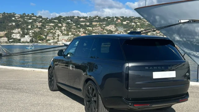 Rent Land Rover Range Rover L460 with driver in French Riviera • Courchevel • Geneva