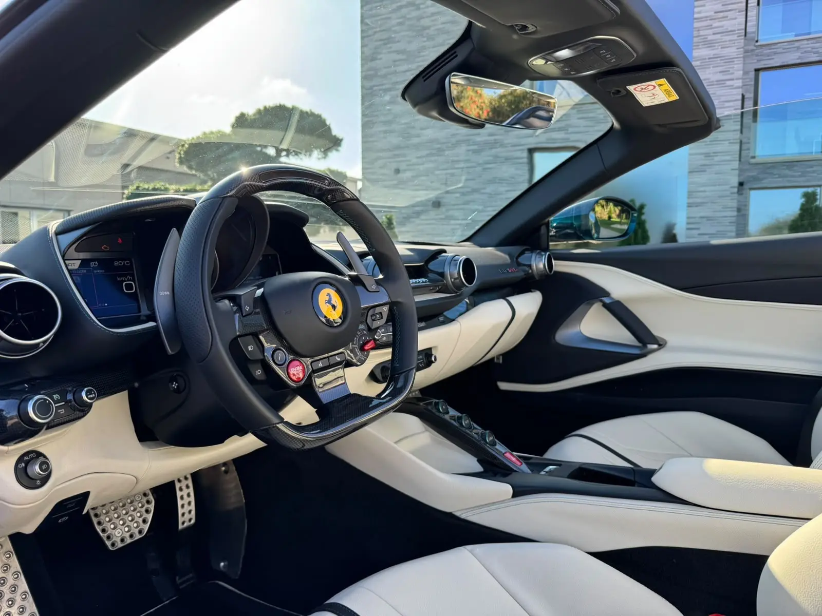 Ferrari 812 GTS