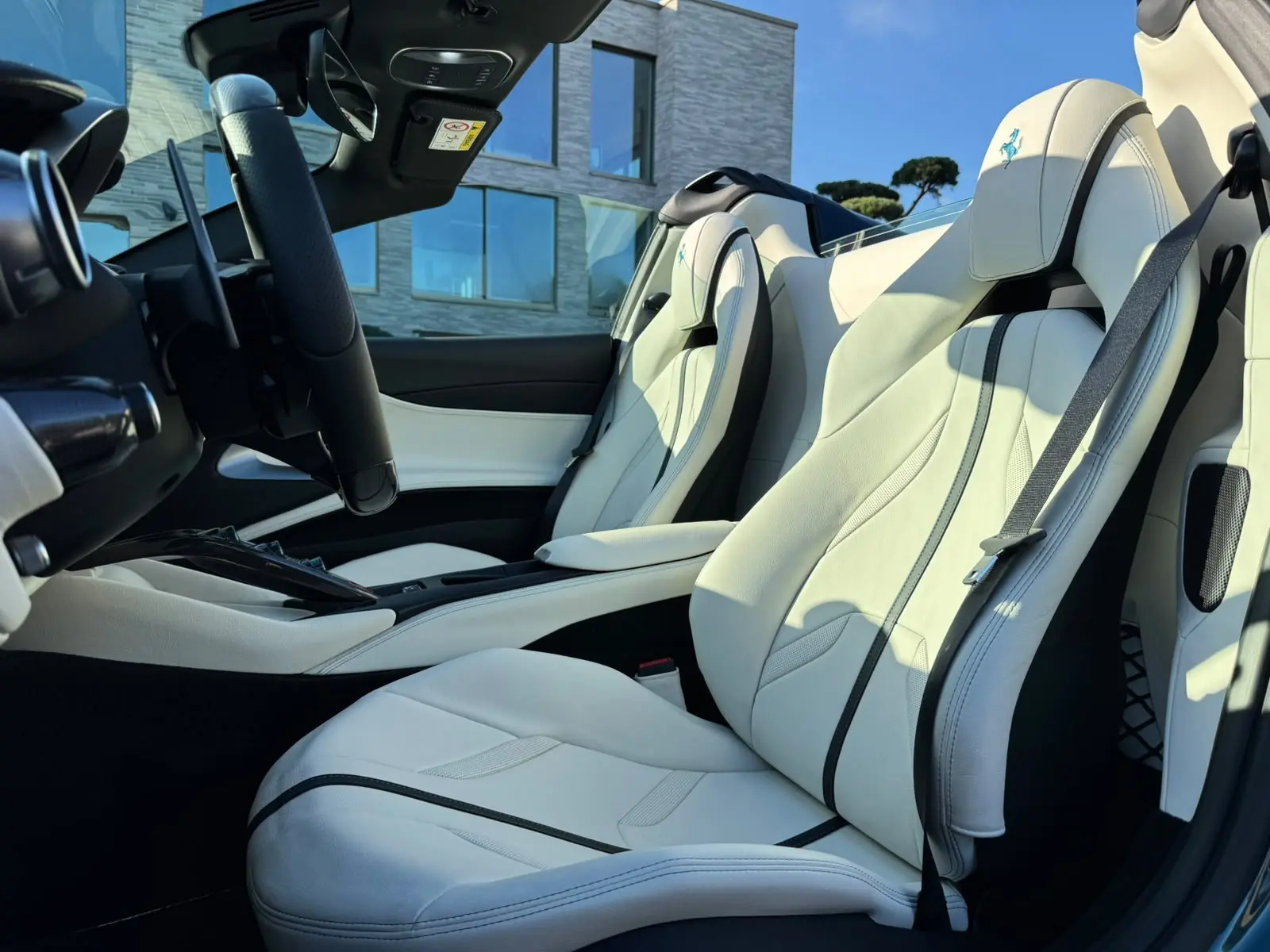 Ferrari 812 GTS
