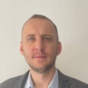 Profile photo of Serge Comartin