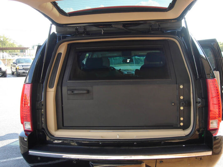 3878095147-823a21b747-c